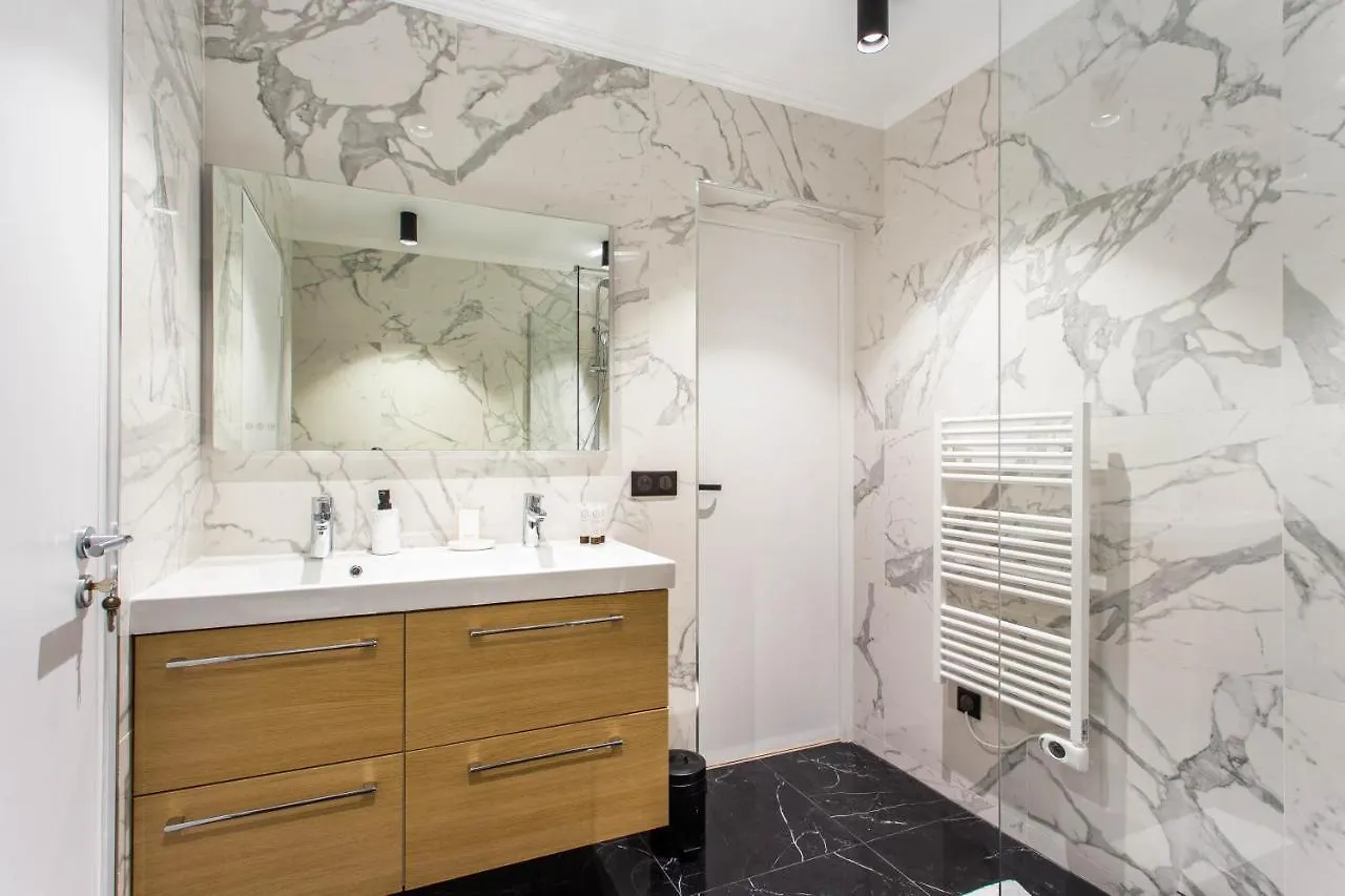Cmg Champs Elysees - Boetie 6 Apartamento